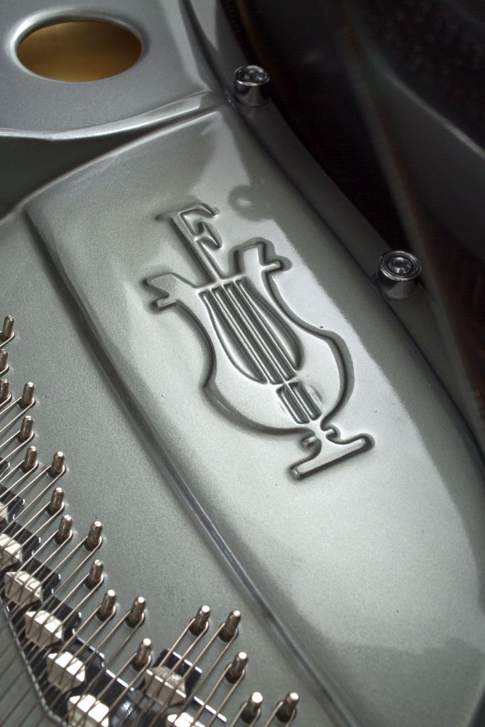 179_Detail_4_lyra_web Feurich 179 LC NB