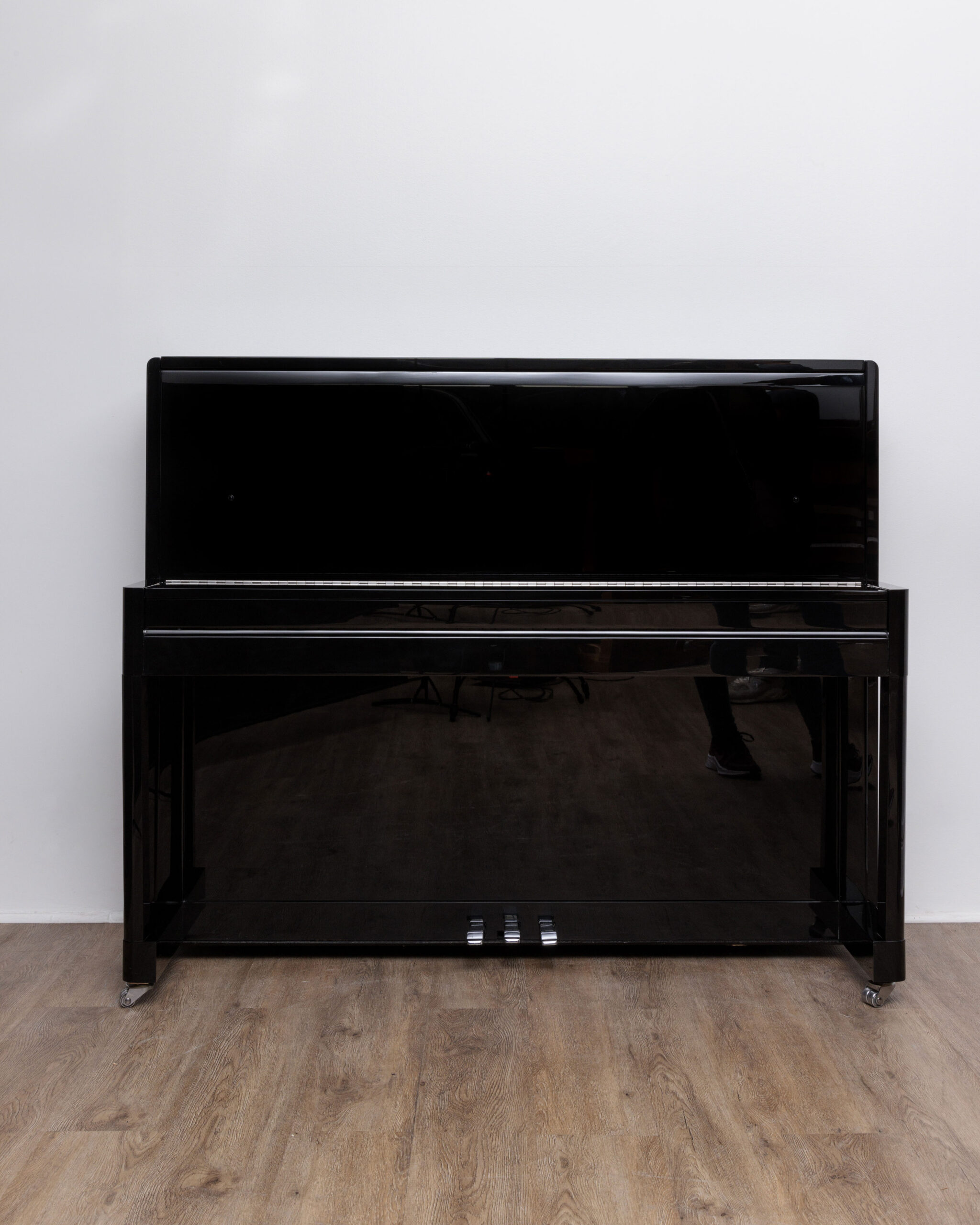186_1 Pianos droits 1er prix LC