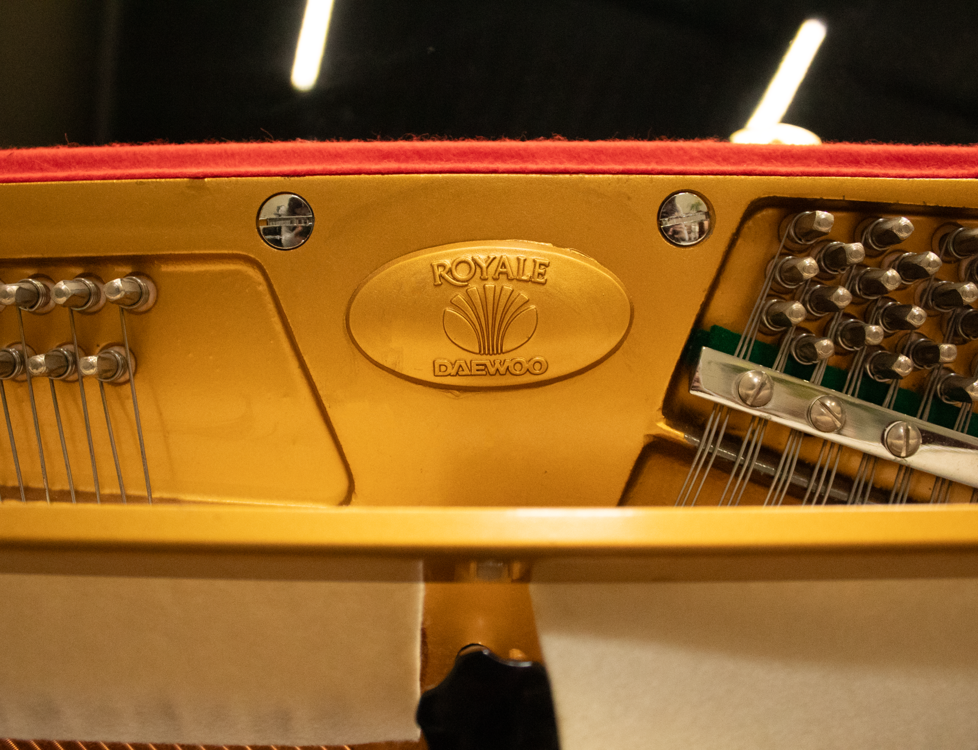 Royal-piano.DP Royale DU 11T