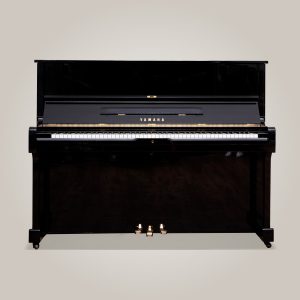 Yamaha-U1_3Face-cylindre-ouvert-DPpianos Yamaha U1