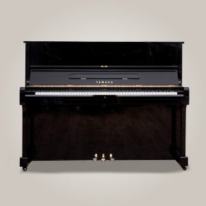 Yamaha-U1_6-Face-cylindre-ouvert-DPpianos (1) Yamaha U1