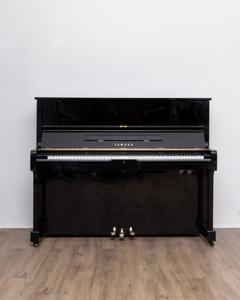 Yamaha U1 Insilens V2