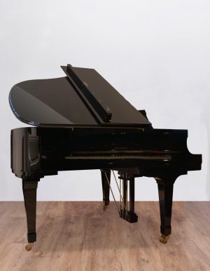 Boston by Steinway GP163 Silence