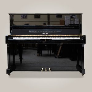 Yamaha U1-A-NB-face-DPpianos Yamaha U1